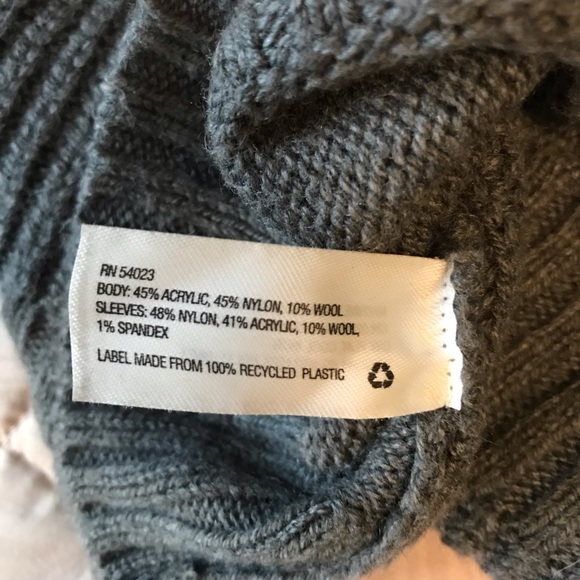 GAP gray sweater - Picture 5 of 5